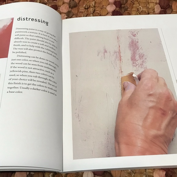 Transform your Kitchen Annie Sloan's Painted Kitchen DIY Book - Picture 5 of 12